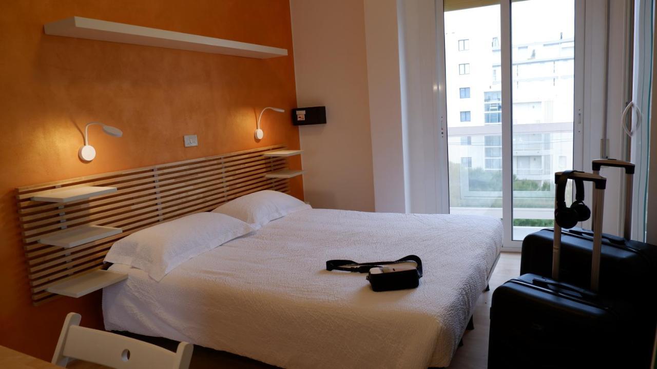 לידו די ג'סולו Hotel Venezuela מראה חיצוני תמונה