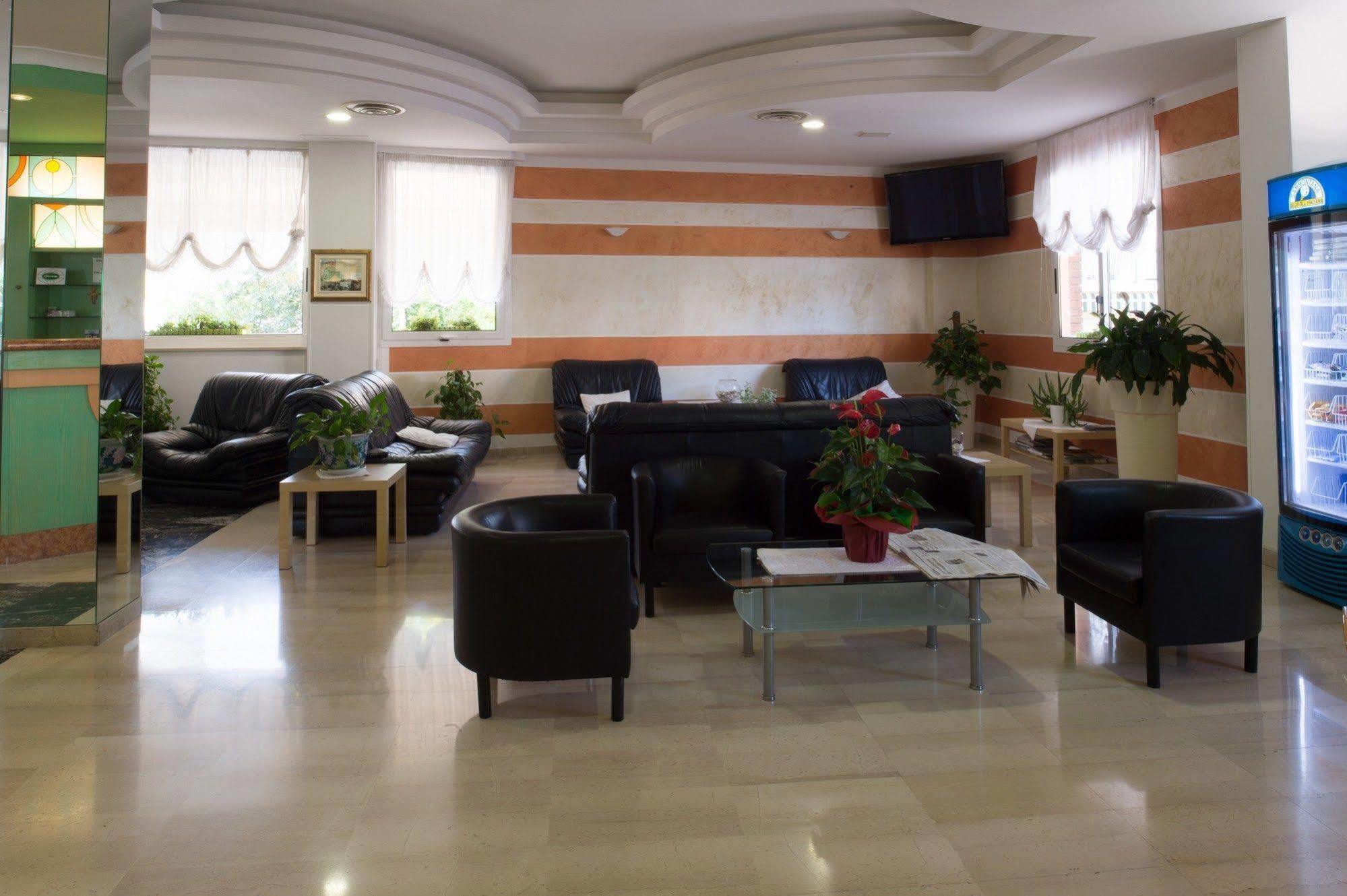 לידו די ג'סולו Hotel Venezuela מראה חיצוני תמונה