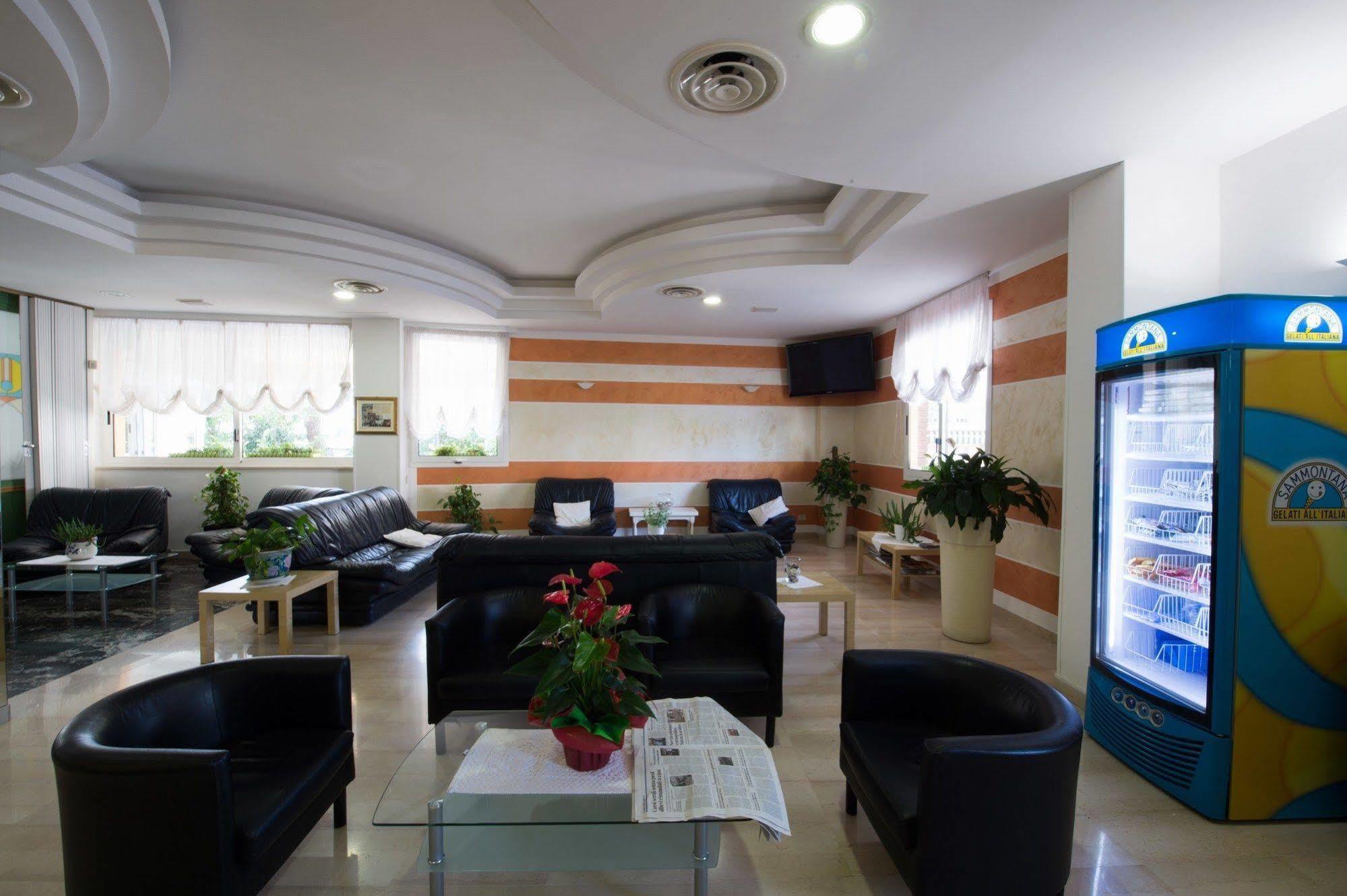 לידו די ג'סולו Hotel Venezuela מראה חיצוני תמונה